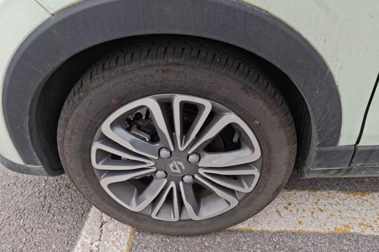 Used Leapmotor T03 2024 403 Comfort Edition Left Front Wheel Hub