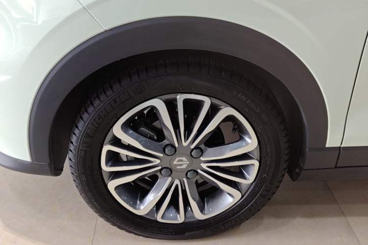 Used Leapmotor T03 2024 403 Comfort Edition Left Front Wheel Hub