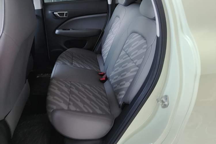 Used Leapmotor T03 2024 403 Comfort Edition Left Rear Seat