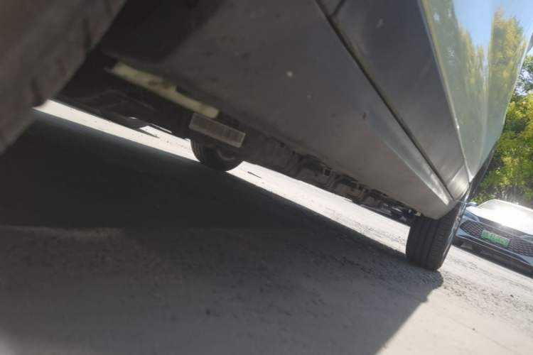 Used Leapmotor T03 2024 310 Comfort Edition Left Side Sill