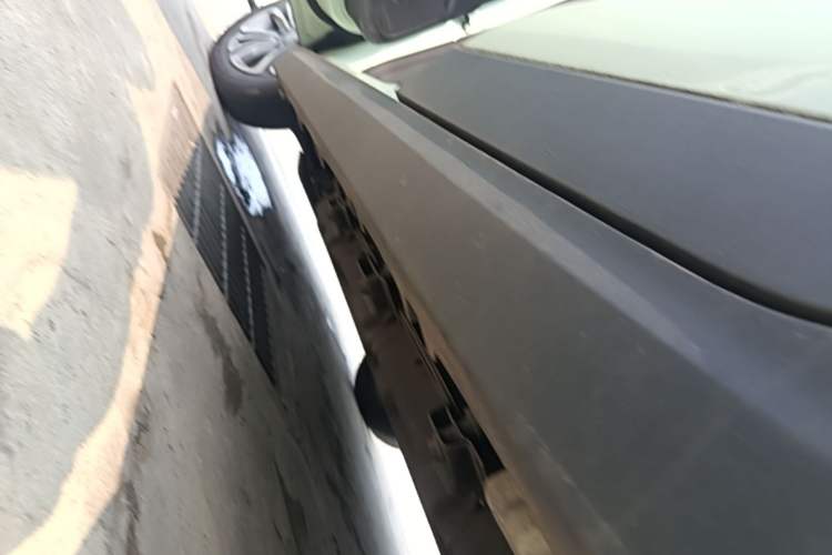 Used Leapmotor T03 2024 403 Comfort Edition Left Side Sill