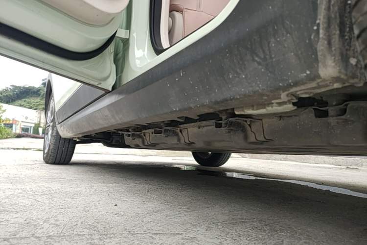 Used Leapmotor T03 2024 403 Comfort Edition Left Side Sill