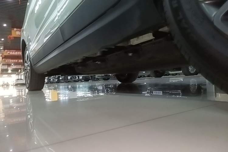Used Leapmotor T03 2024 403 Comfort Edition Left Side Sill