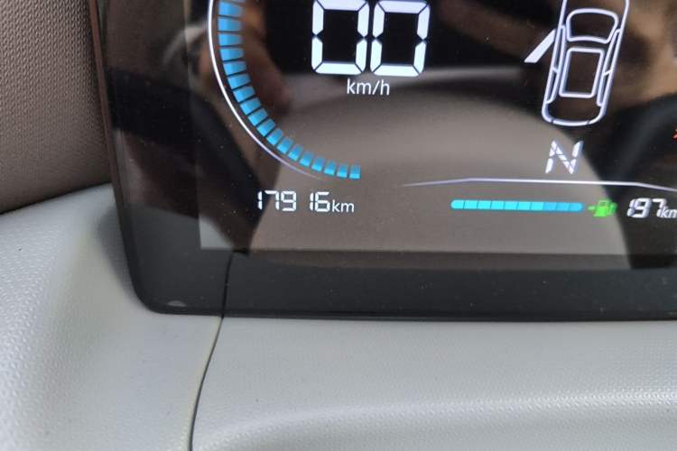 Used Leapmotor T03 2024 310 Comfort Edition Odometer Close Up