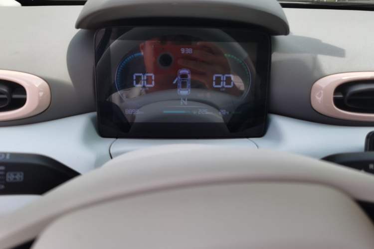 Used Leapmotor T03 2024 310 Comfort Edition Odometer Close Up