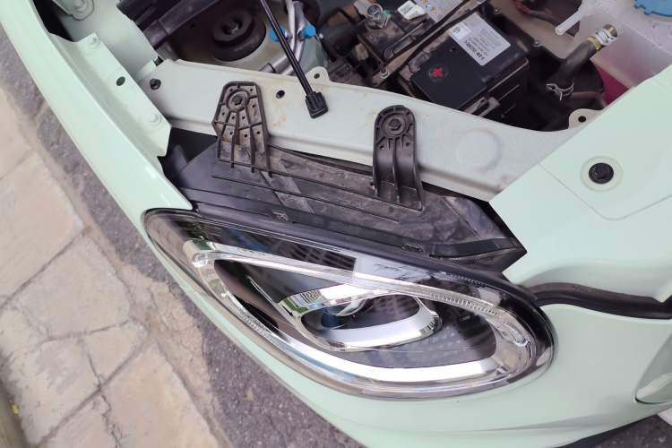Used Leapmotor T03 2024 200 Lite Edition Right Front Headlight