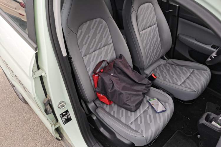Used Leapmotor T03 2024 403 Comfort Edition Right Front Seat