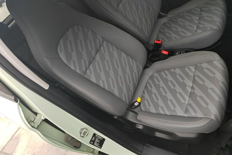 Used Leapmotor T03 2024 403 Comfort Edition Right Front Seat