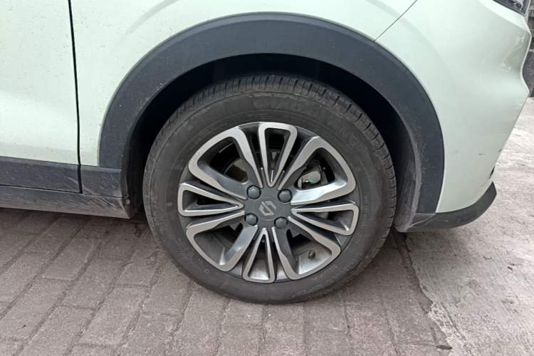 Used Leapmotor T03 2024 310 Comfort Edition Right Front Wheel Hub