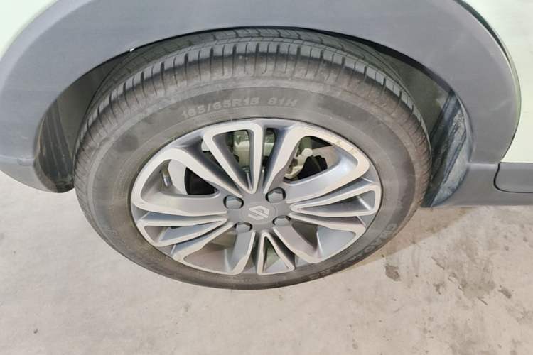 Used Leapmotor T03 2024 310 Comfort Edition Right Rear Wheel Hub