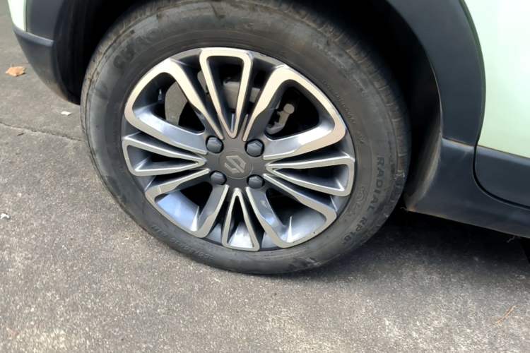 Used Leapmotor T03 2024 310 Comfort Edition Right Rear Wheel Hub