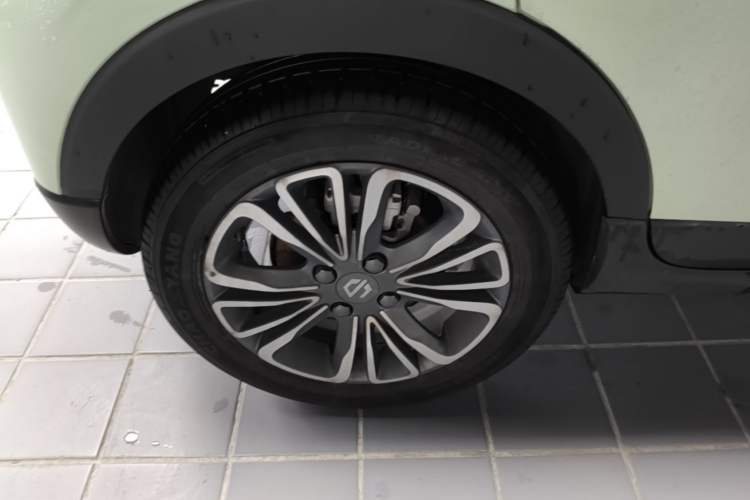 Used Leapmotor T03 2024 403 Comfort Edition Right Rear Wheel Hub