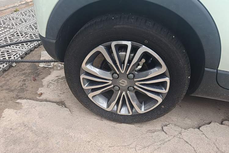Used Leapmotor T03 2024 403 Comfort Edition Right Rear Wheel Hub