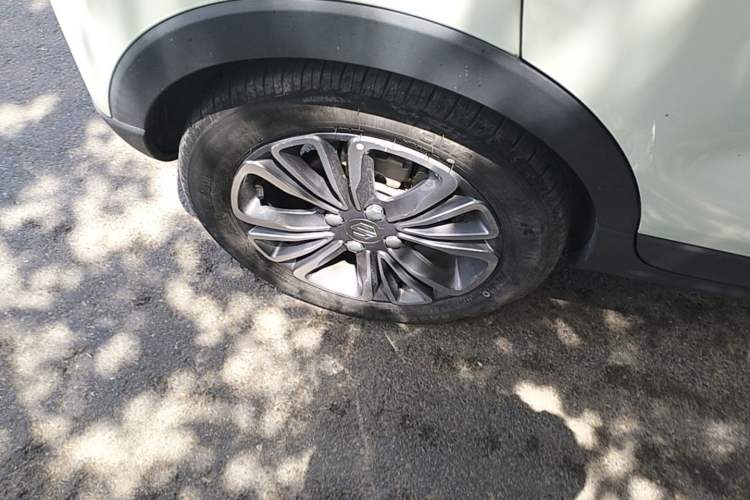 Used Leapmotor T03 2024 403 Comfort Edition Right Rear Wheel Hub