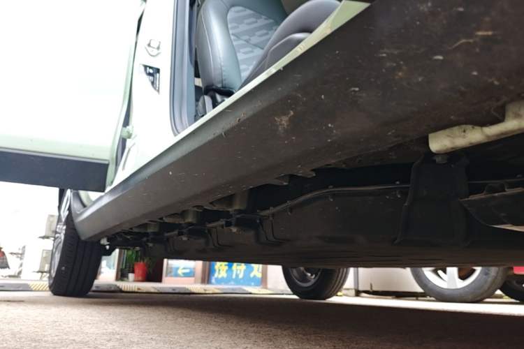 Used Leapmotor T03 2024 310 Comfort Edition Right Side Sill