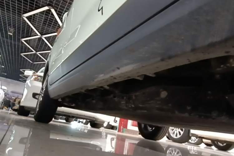 Used Leapmotor T03 2024 310 Comfort Edition Right Side Sill