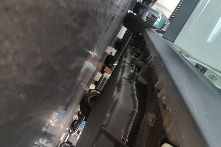 Used Leapmotor T03 2024 310 Comfort Edition Right Side Sill