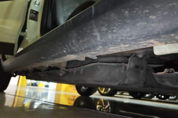 Used Leapmotor T03 2024 403 Comfort Edition Right Side Sill
