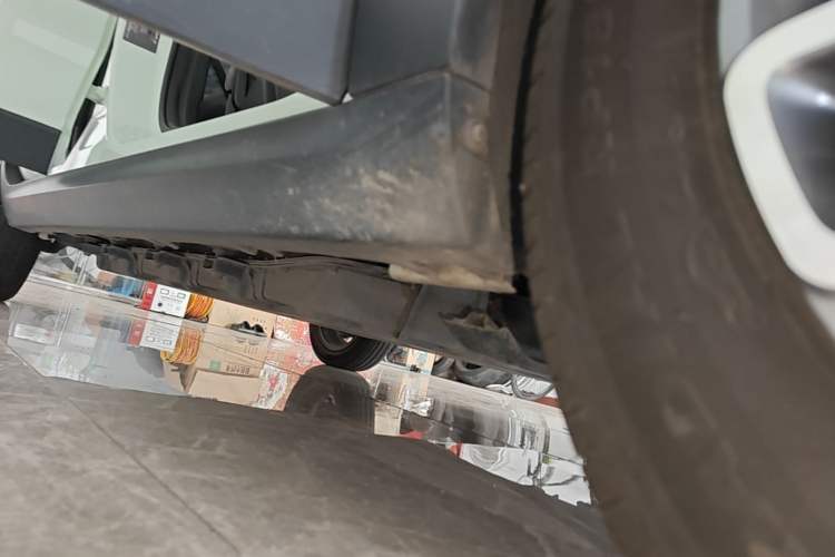Used Leapmotor T03 2024 403 Comfort Edition Right Side Sill