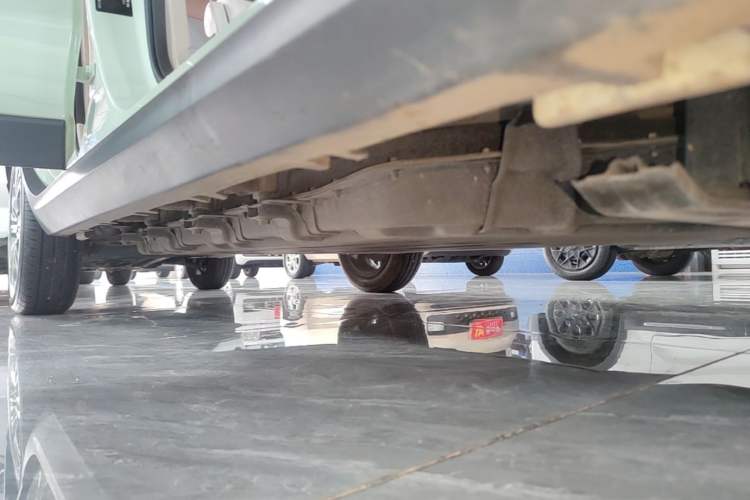 Used Leapmotor T03 2024 310 Comfort Edition Right Side Sill