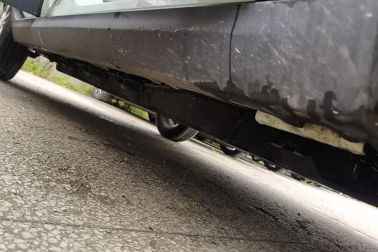 Used Leapmotor T03 2024 310 Comfort Edition Right Side Sill
