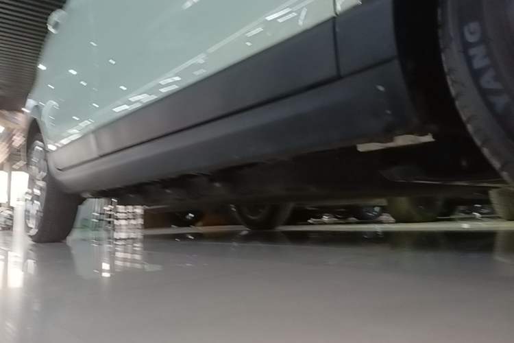 Used Leapmotor T03 2024 403 Comfort Edition Right Side Sill