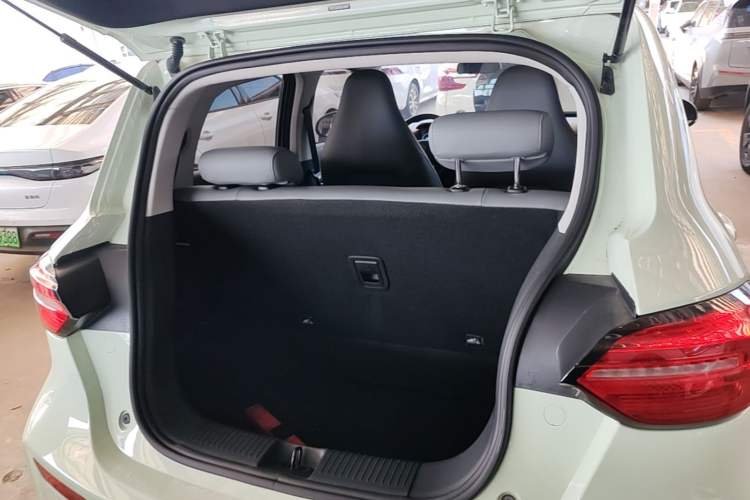 Used Leapmotor T03 2024 403 Comfort Edition Trunk