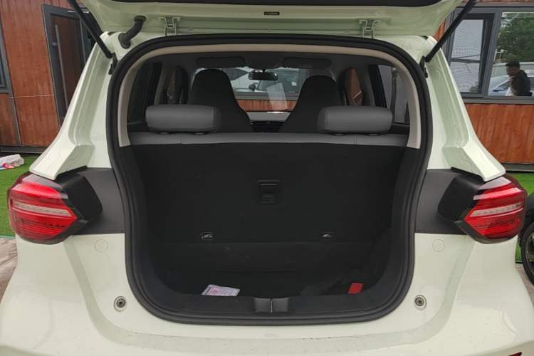 Used Leapmotor T03 2024 403 Comfort Edition Trunk