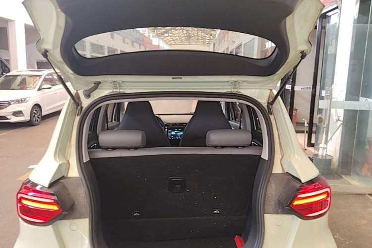 Used Leapmotor T03 2024 403 Comfort Edition Trunk