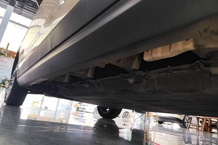 Used Leapmotor T03 2024 310 Comfort Edition Left Side Sill
