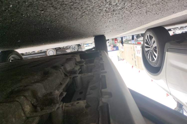Used Leapmotor T03 2024 310 Comfort Edition Left Side Sill