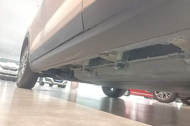 Used Leapmotor T03 2024 403 Comfort Edition Left Side Sill
