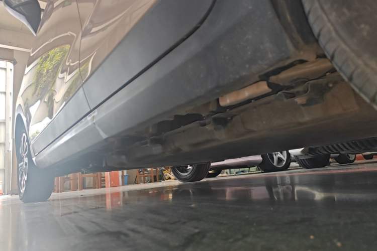 Used Leapmotor T03 2024 310 Comfort Edition Left Side Sill