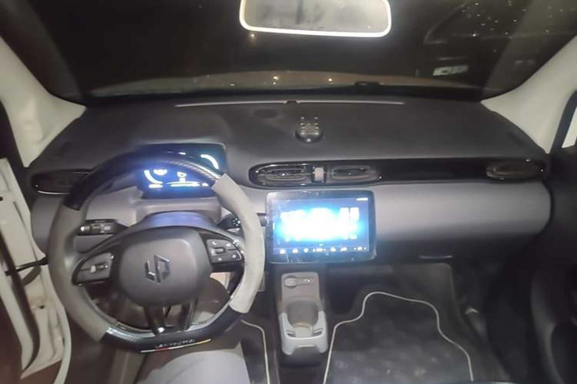 Used Leapmotor T03 2024 310 Comfort Edition Center Console