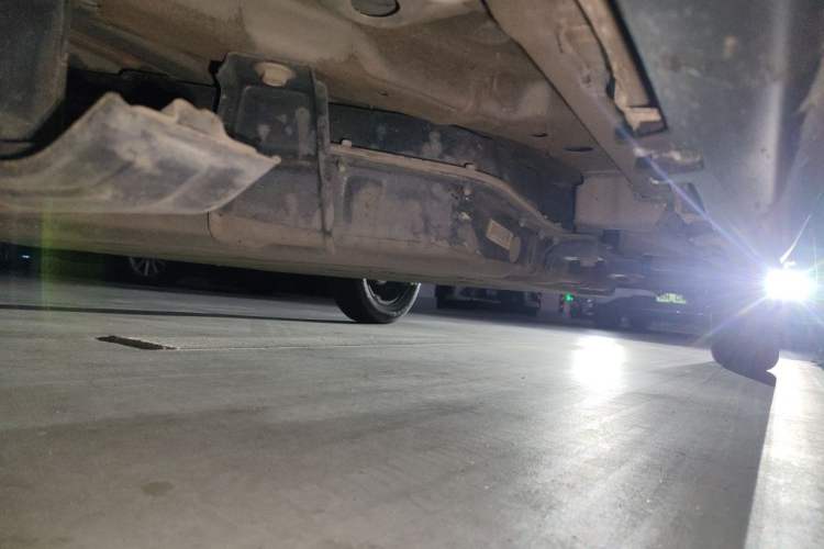 Used Leapmotor T03 2024 200 Lite Edition Chassis Front Left