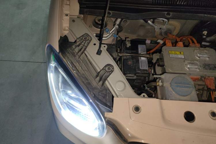 Used Leapmotor T03 2024 200 Lite Edition Engine Bay Right