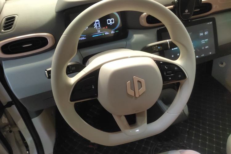 Used Leapmotor T03 2024 310 Comfort Edition Steering Wheel