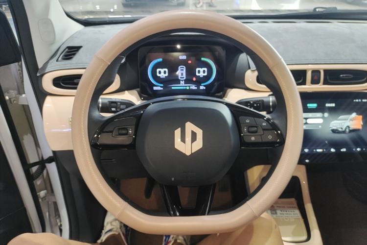 Used Leapmotor T03 2024 200 Lite Edition Steering Wheel
