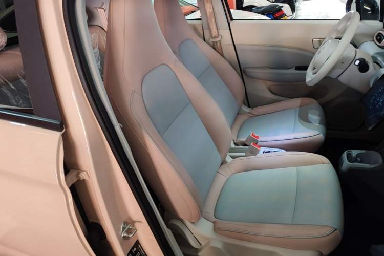 Used Leapmotor T03 2024 310 Comfort Edition Right Front Seat