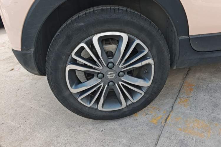 Used Leapmotor T03 2024 310 Comfort Edition Right Rear Wheel Hub