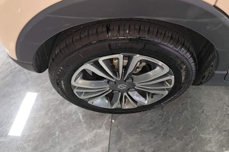 Used Leapmotor T03 2024 310 Comfort Edition Right Rear Wheel Hub
