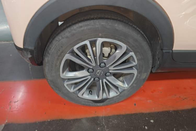 Used Leapmotor T03 2024 310 Comfort Edition Right Rear Wheel Hub