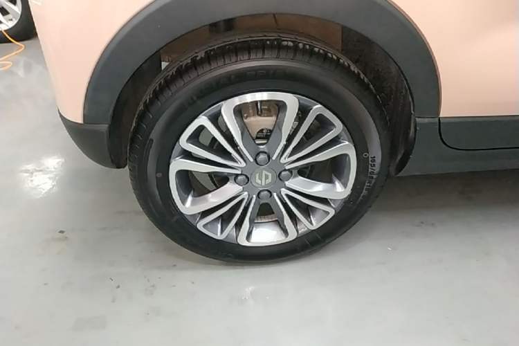 Used Leapmotor T03 2024 310 Comfort Edition Right Rear Wheel Hub