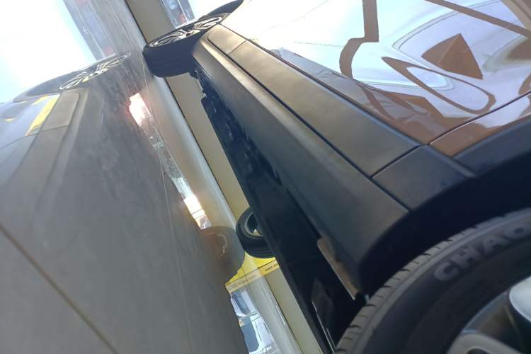 Used Leapmotor T03 2024 403 Comfort Edition Right Side Sill