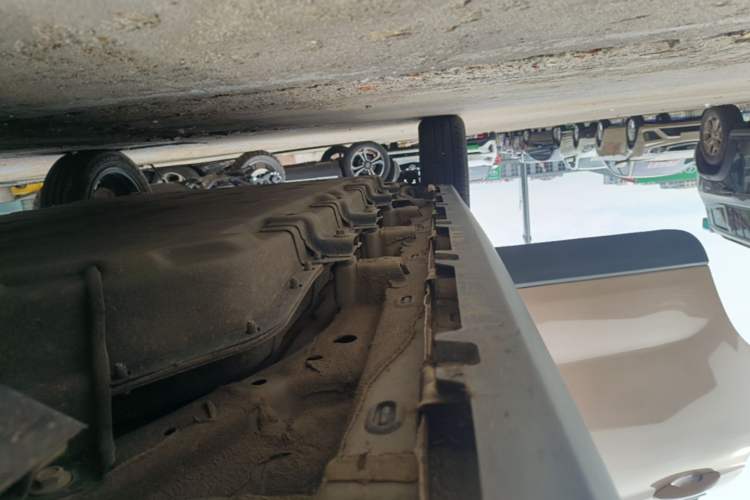 Used Leapmotor T03 2024 310 Comfort Edition Right Side Sill