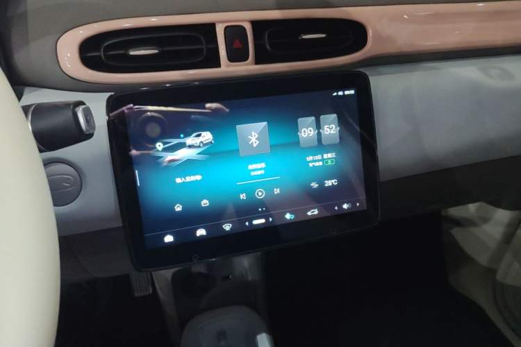 Used Leapmotor T03 2024 200 Lite Edition Audio And AC Panel