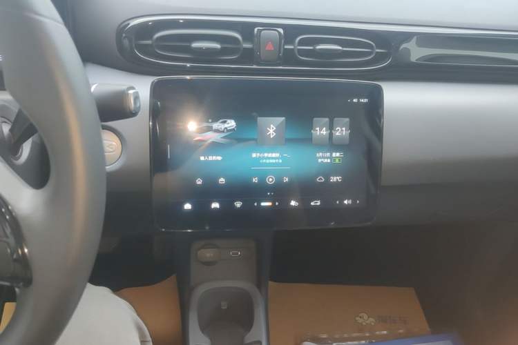 Used Leapmotor T03 2024 200 Lite Edition Audio And AC Panel