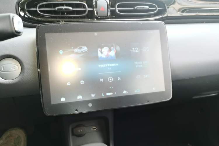 Used Leapmotor T03 2024 200 Lite Edition Audio And AC Panel