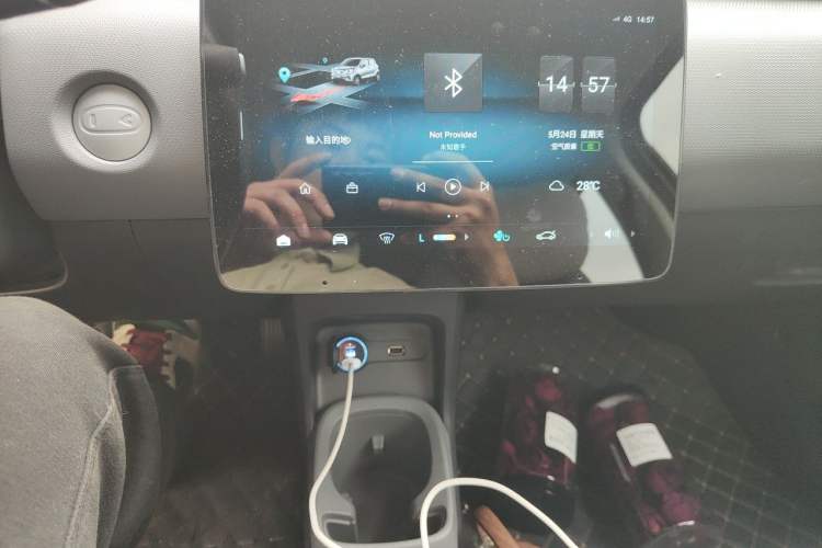 Used Leapmotor T03 2024 200 Lite Edition Audio And AC Panel
