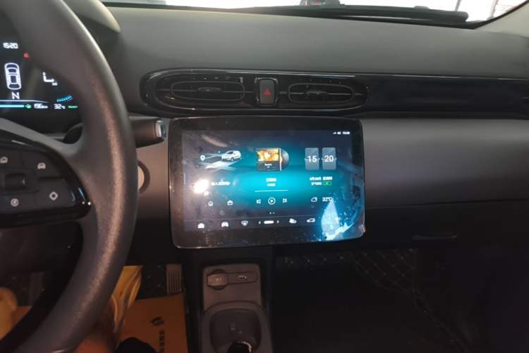 Used Leapmotor T03 2024 200 Lite Edition Audio And AC Panel